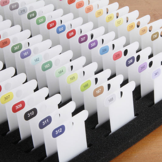 Hamtery 500Pcs Plastic Embroidery Floss Bobbins, Pre-Labeled Color Number Embroidery Thread Organizer for Cross Stitch Thread Storage-No Foam Inserts